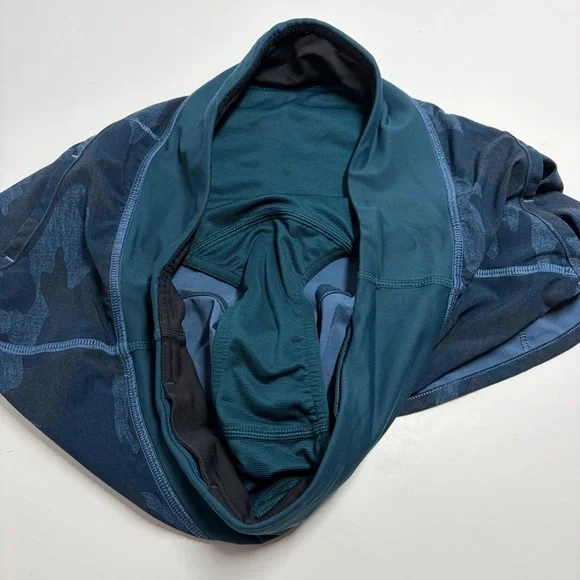 Lululemon Speed Short Heathered Texture Lotus Camo Oil Slick Alberta Lake Sz 6 - Picture 7 of 11